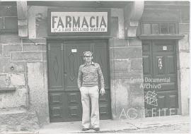 San Esteban de la Sierra (Salamanca)Puerta de la Farmacia del Licenciado J. Luis Bellido Martín