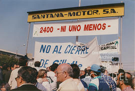 Manifestación contra el cierre de la factoría de Santana Motor