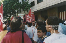 Concentración de trabajadores de Sintel ante la sede del Ministerio de Industria en Madrid