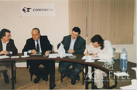 Firma del Acuerdo sobre Clasificación Profesional entre CCOO, UGT, CIG y la patronal Confemetal
