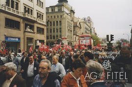 Manifestación 1º de mayo de 1999 por la calles de Madrid