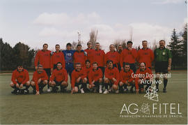 Partido de fútbol entre el equipo patrocinado por el Instituto de Formación y Estudios Sociales y...